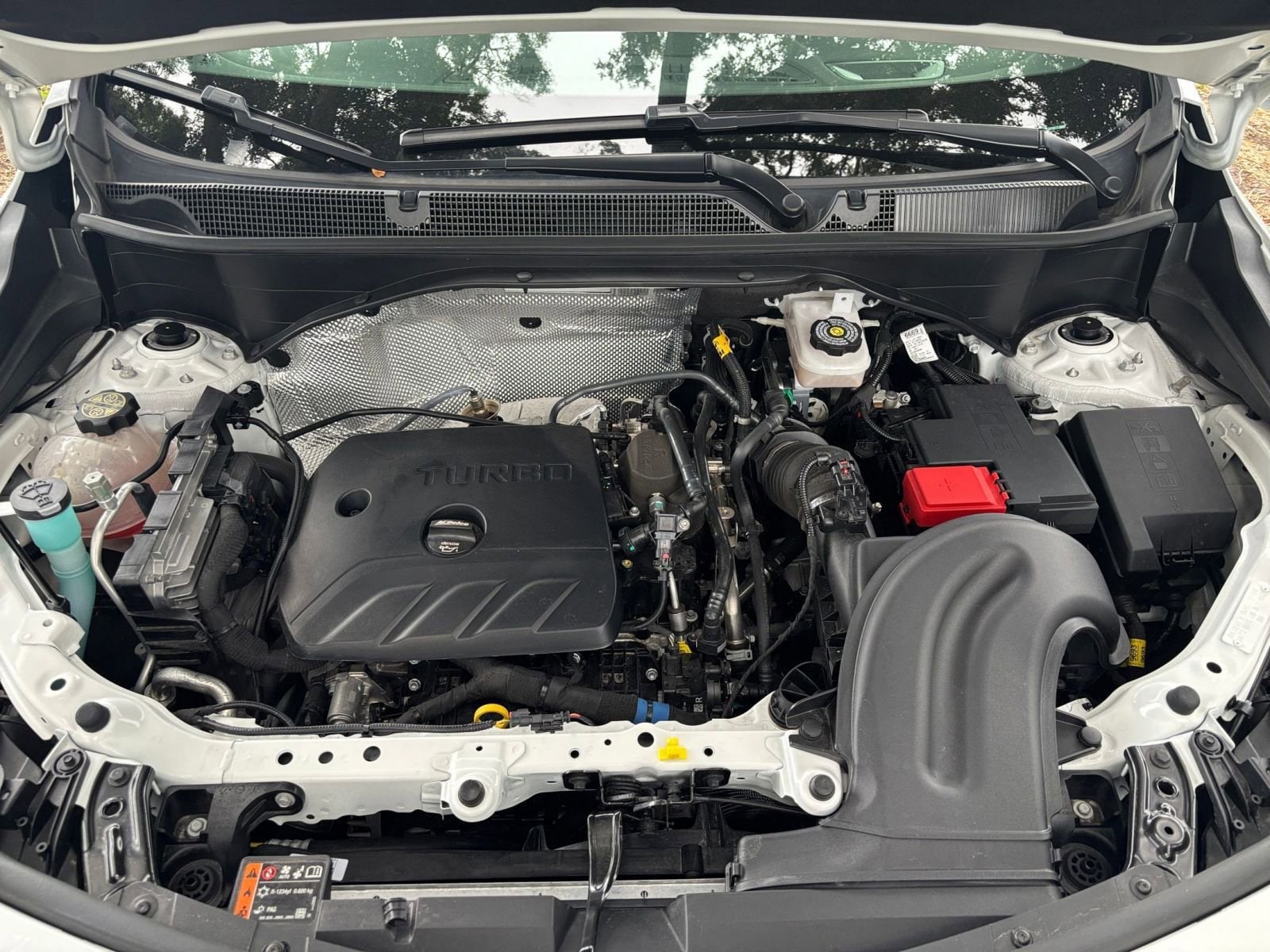 Thumbnail: 2025 Buick Encore GX - 32