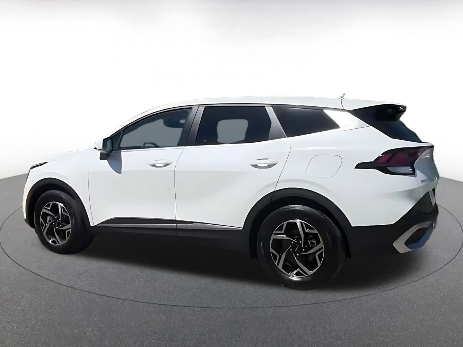 Thumbnail: 2025 Kia Sportage - 11