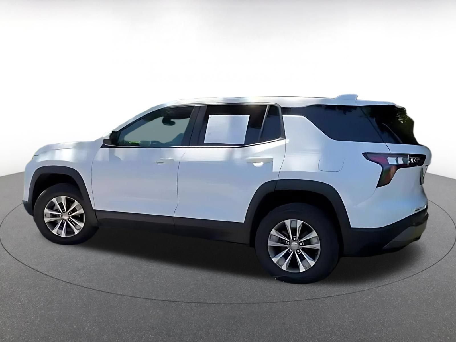 Thumbnail: 2025 Chevrolet Equinox - 9