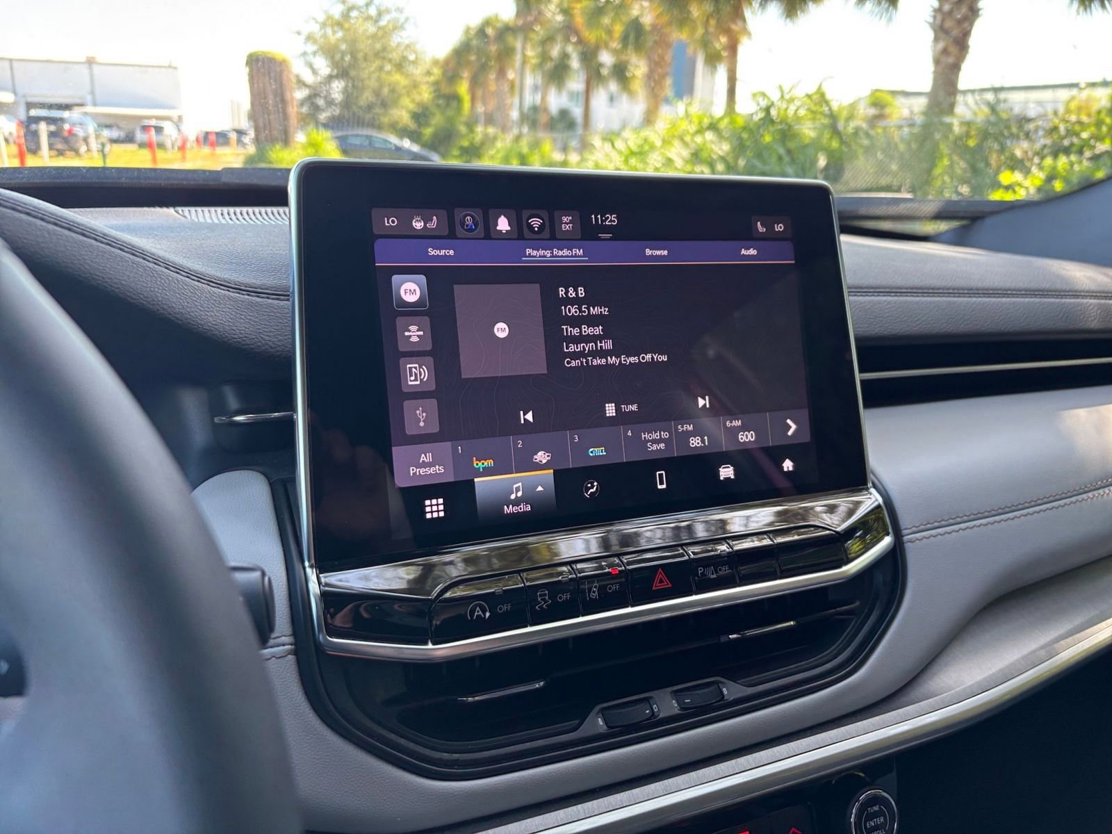 Thumbnail: 2025 Jeep Compass - 21