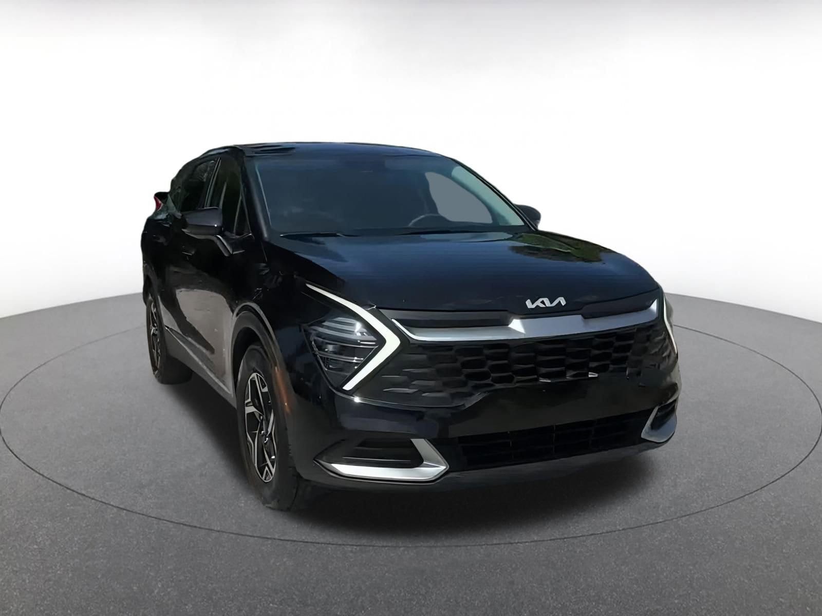 Thumbnail: 2024 Kia Sportage - 3