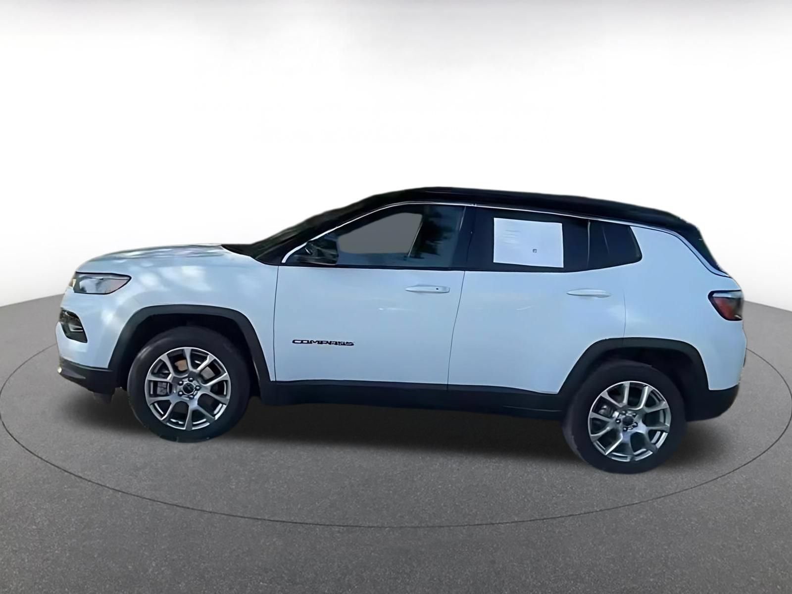 Thumbnail: 2025 Jeep Compass - 8