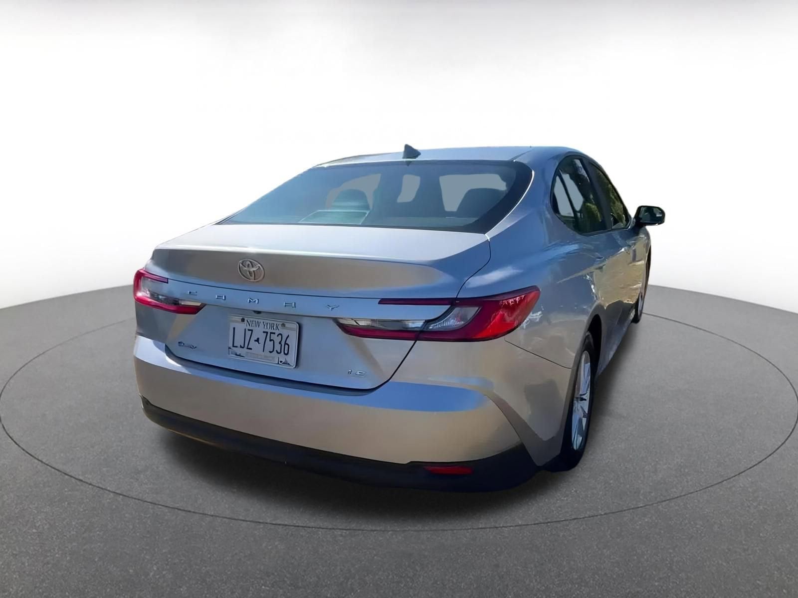 Thumbnail: 2025 Toyota Camry - 14