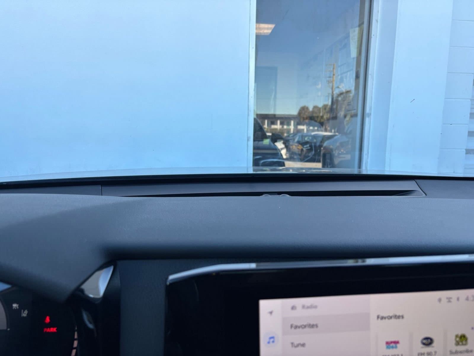 Thumbnail: 2025 Toyota Camry - 18