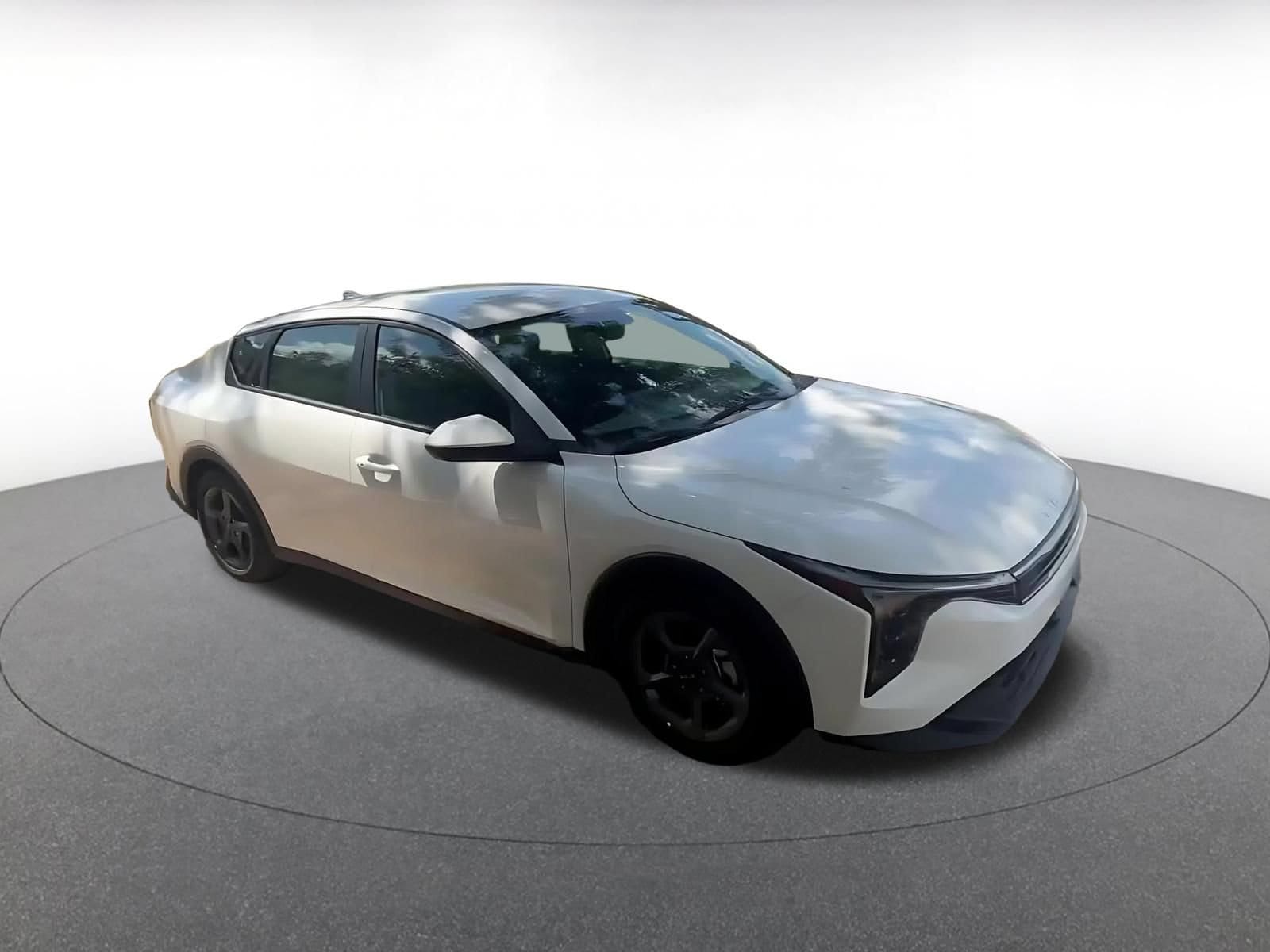 Thumbnail: 2025 Kia K4 - 2