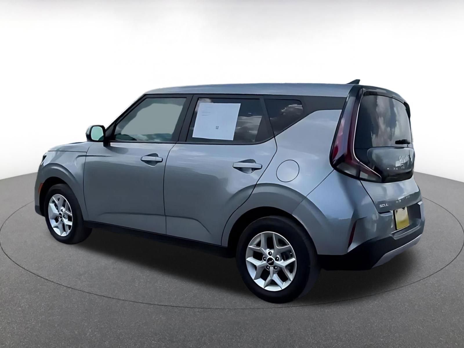 Thumbnail: 2025 Kia Soul - 10