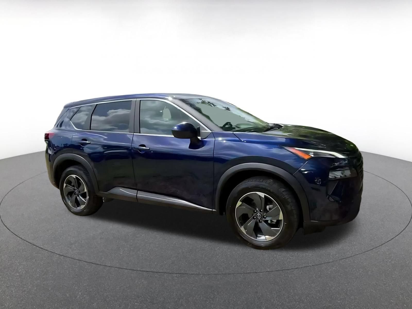 Thumbnail: 2025 Nissan Rogue - 2
