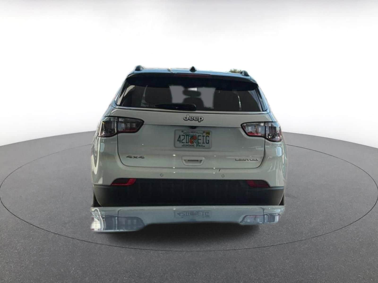 Thumbnail: 2025 Toyota RAV4 - 15