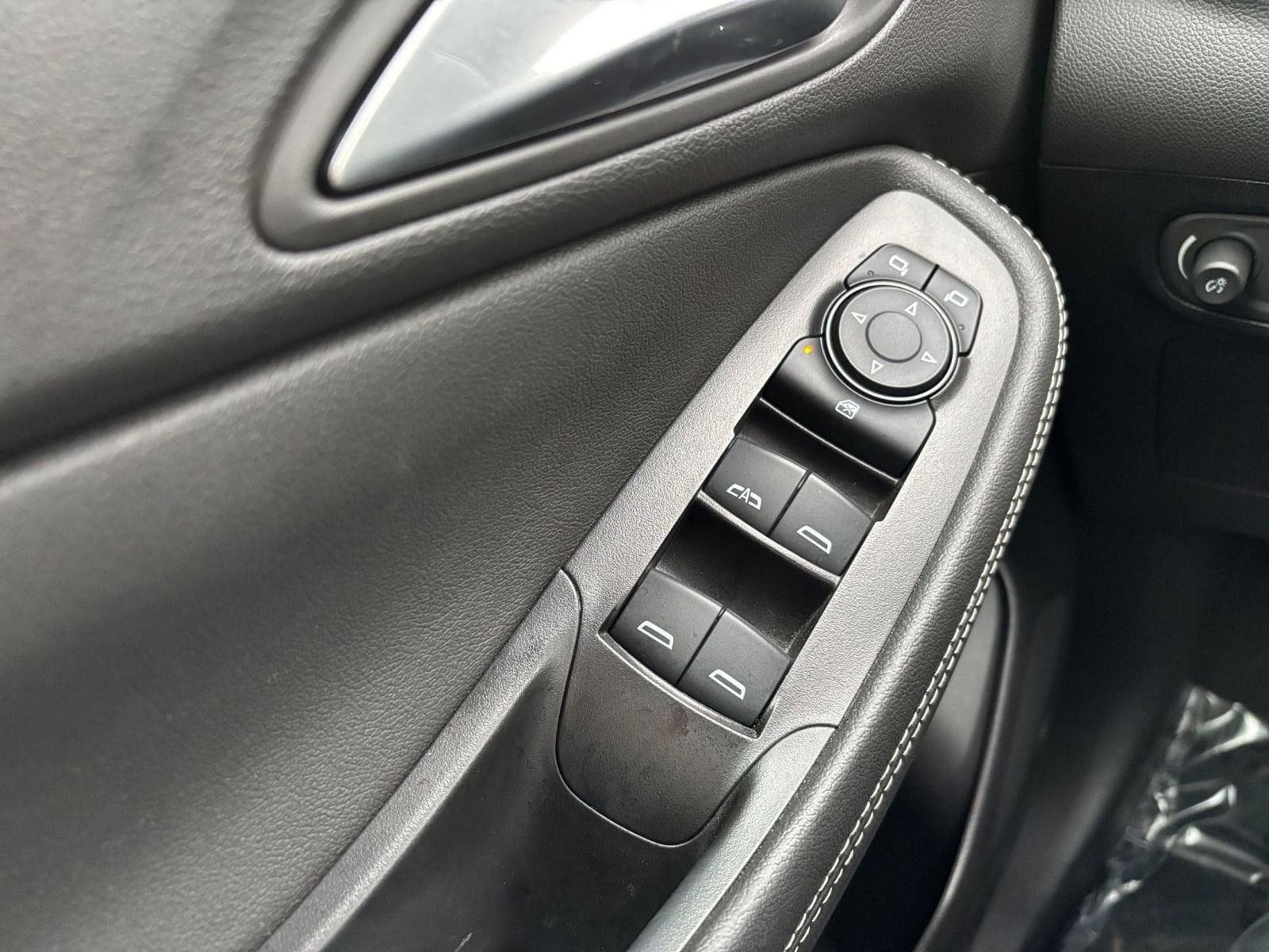 Thumbnail: 2025 Buick Encore GX - 20