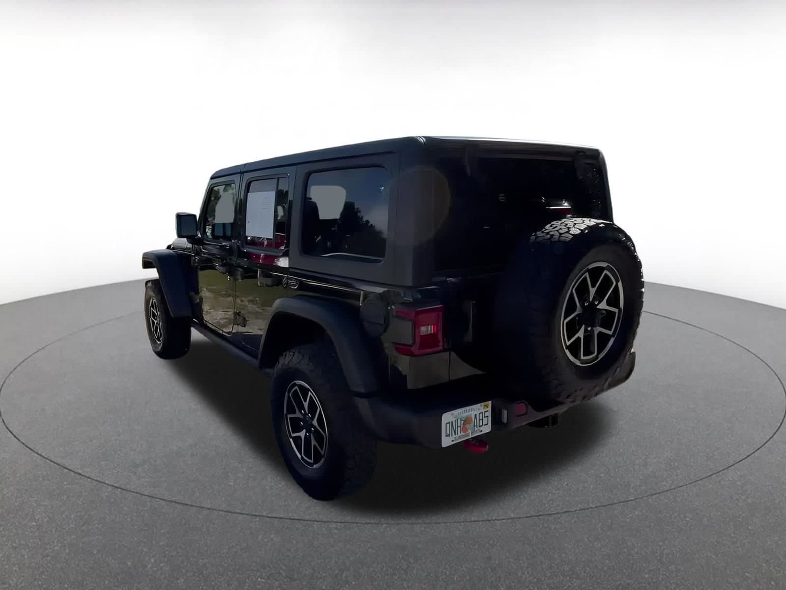 Thumbnail: 2025 Jeep Wrangler - 11