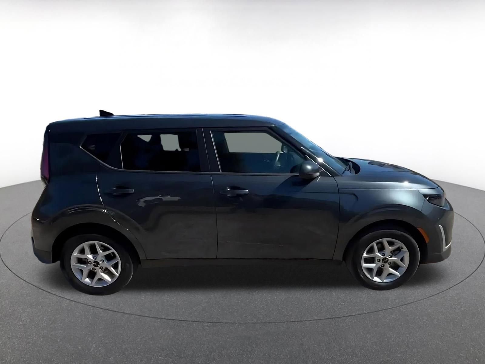 Thumbnail: 2025 Kia Soul - 15