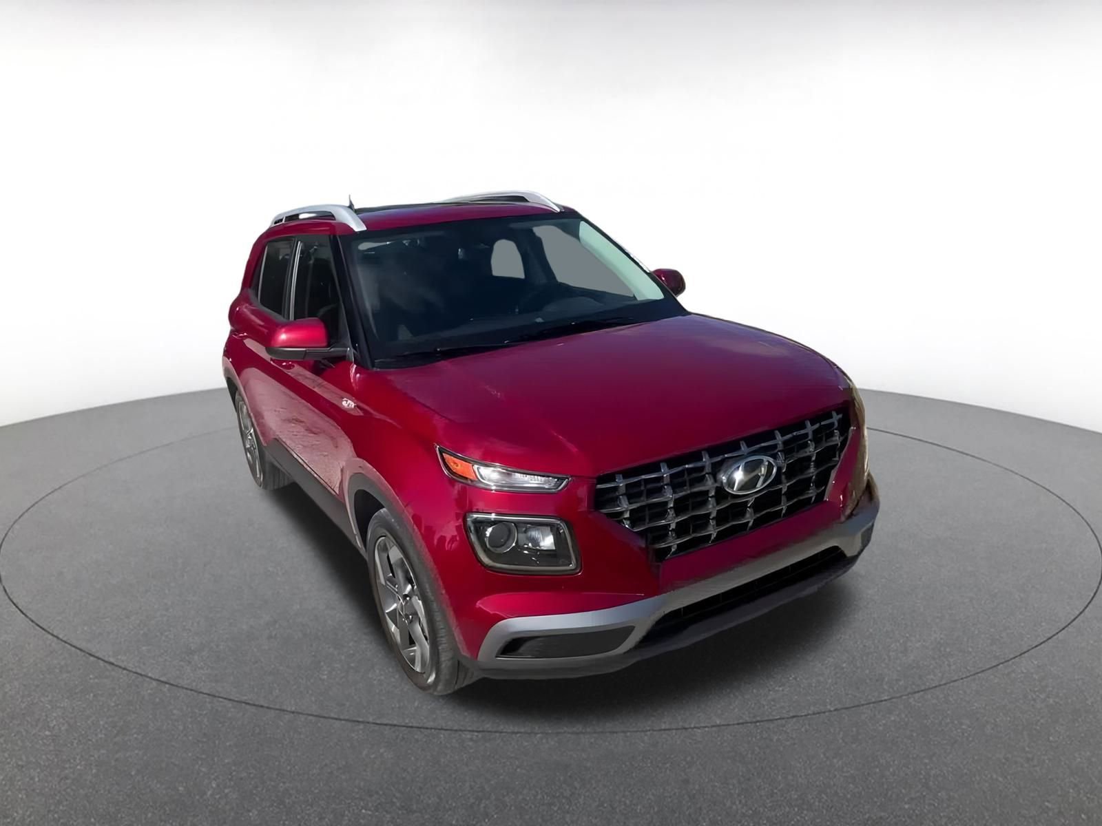 Thumbnail: 2025 Hyundai Venue - 3