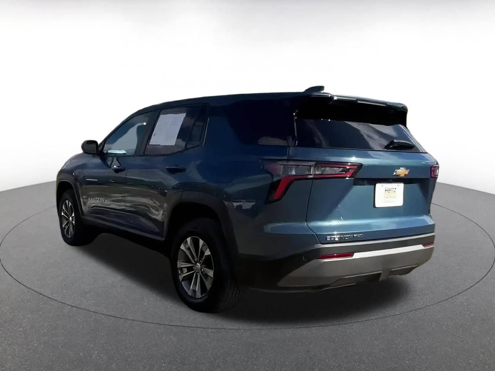 Thumbnail: 2025 Chevrolet Equinox - 11