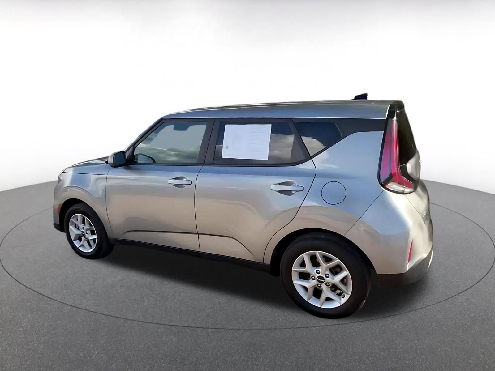 Thumbnail: 2025 Kia Soul - 10