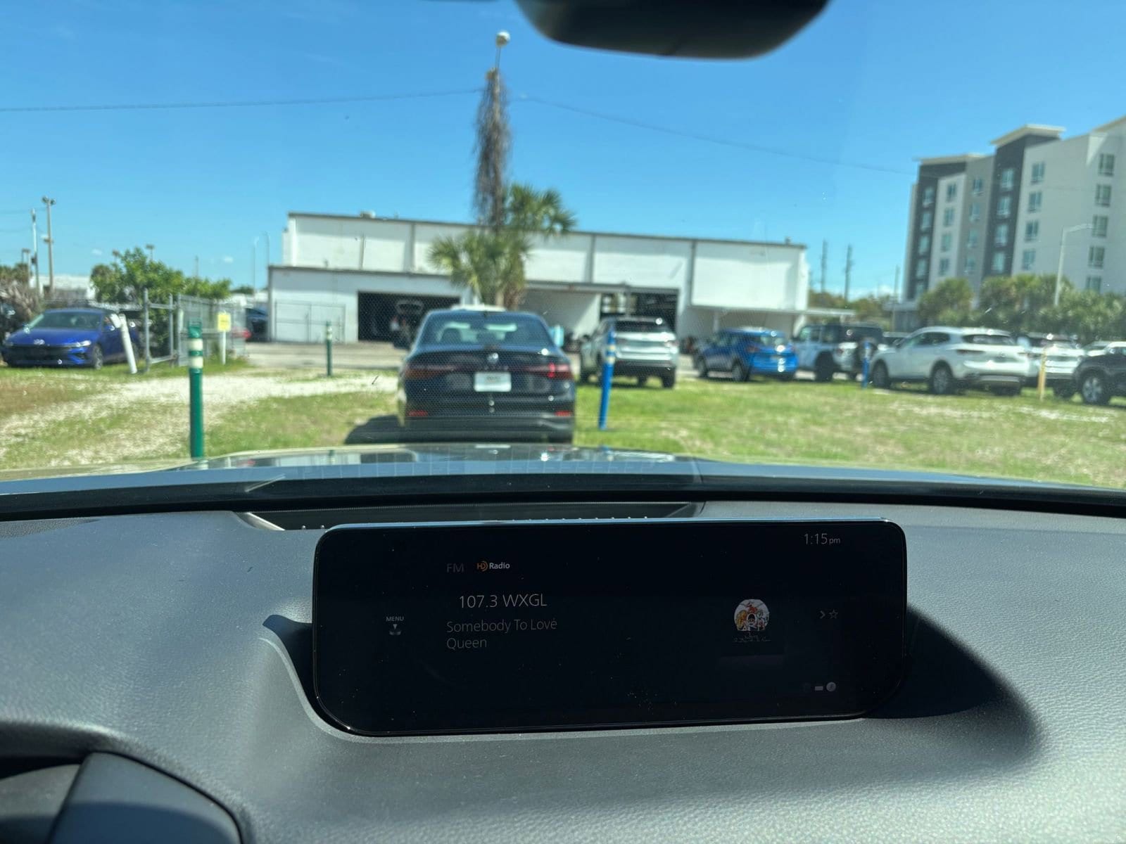 Thumbnail: 2025 Mazda CX-50 - 17