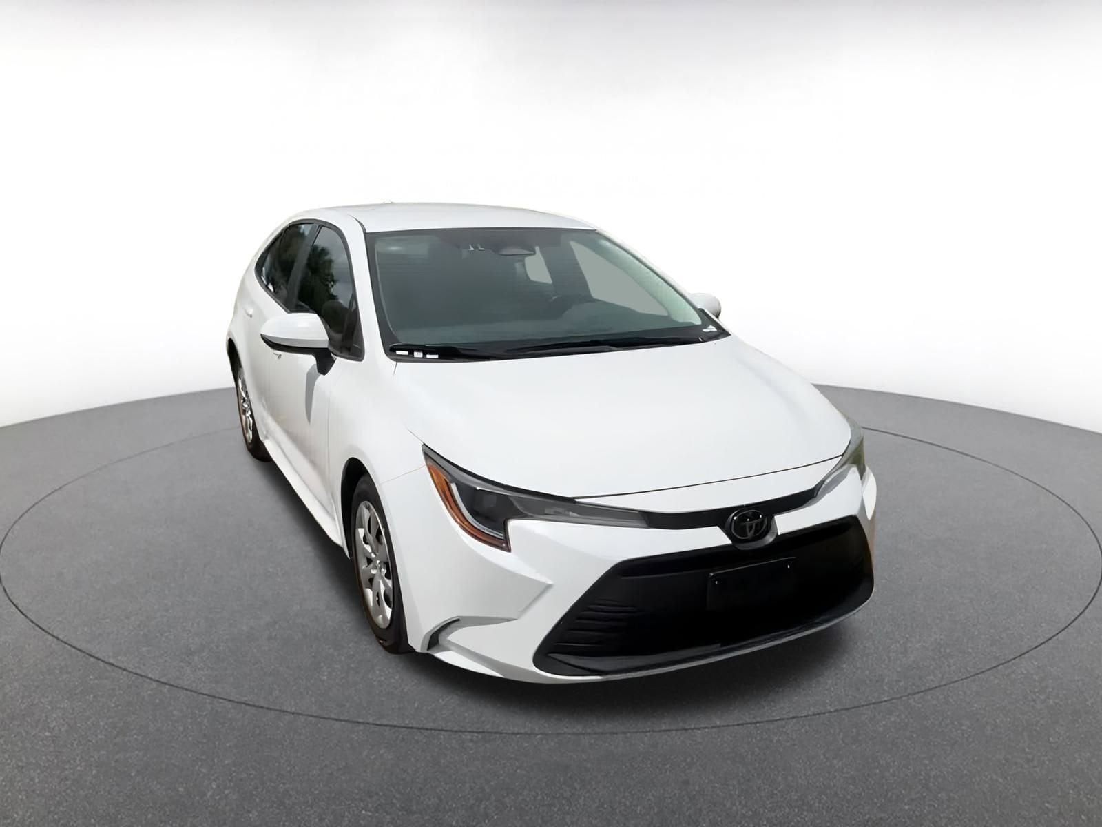 Thumbnail: 2024 Toyota Corolla - 3