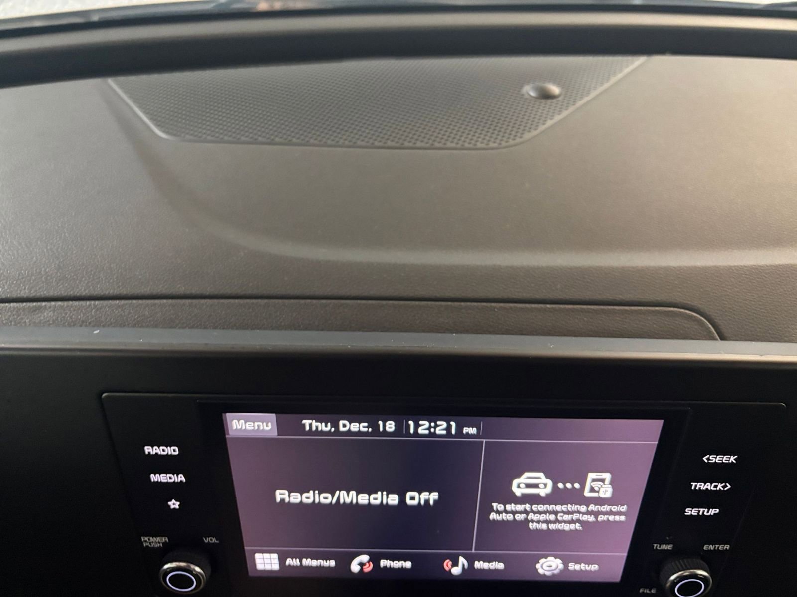 Thumbnail: 2025 Kia Sportage - 18