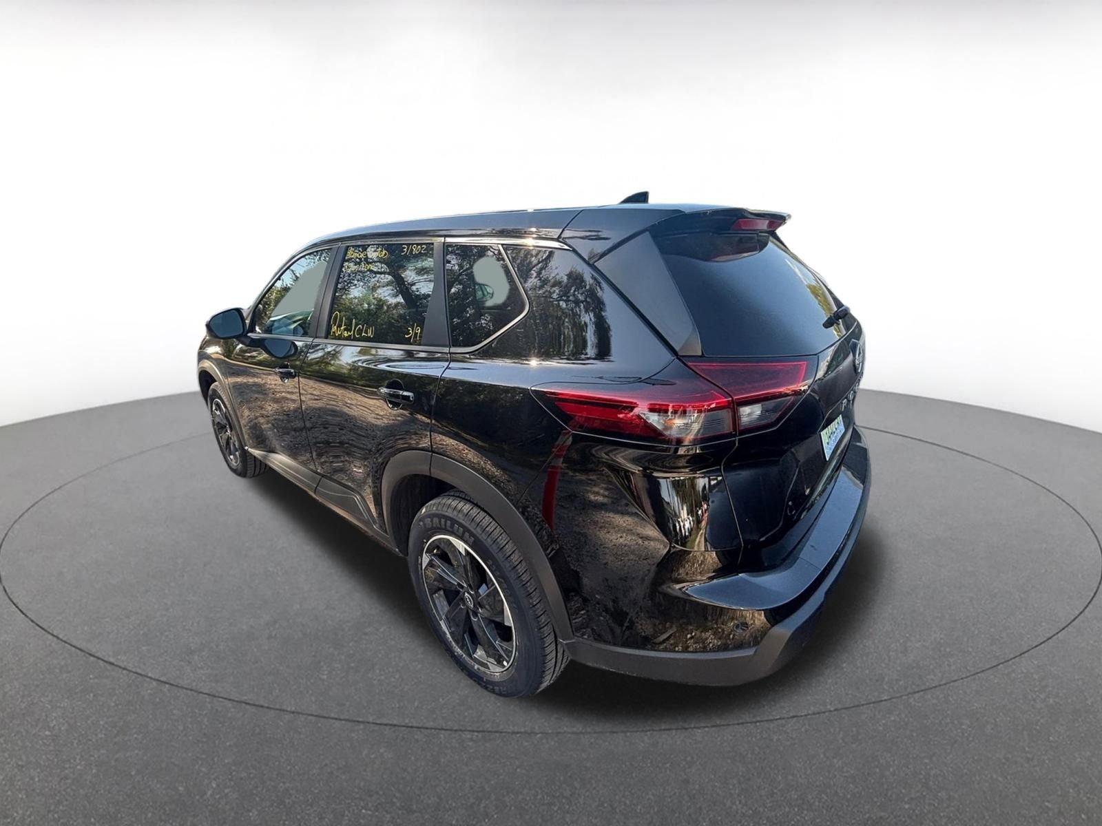 Thumbnail: 2025 Nissan Rogue - 4