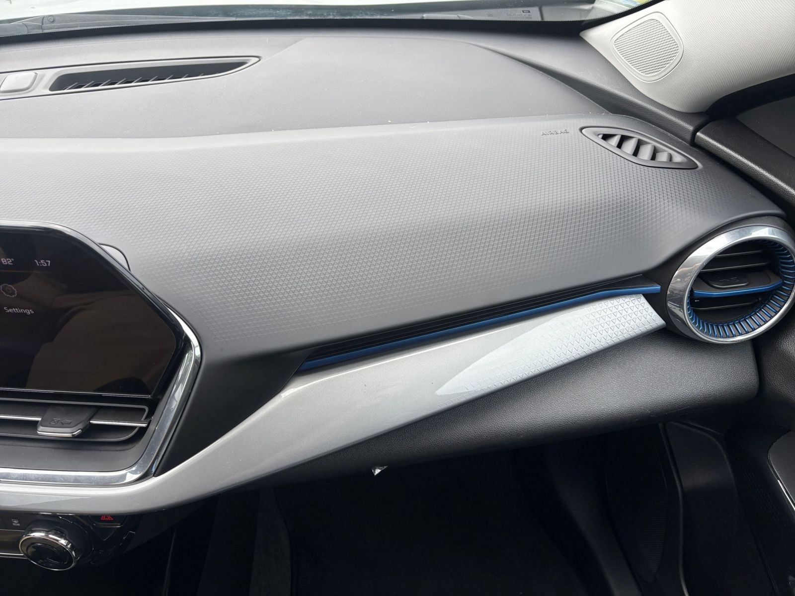 Thumbnail: 2025 Chevrolet Trax - 34