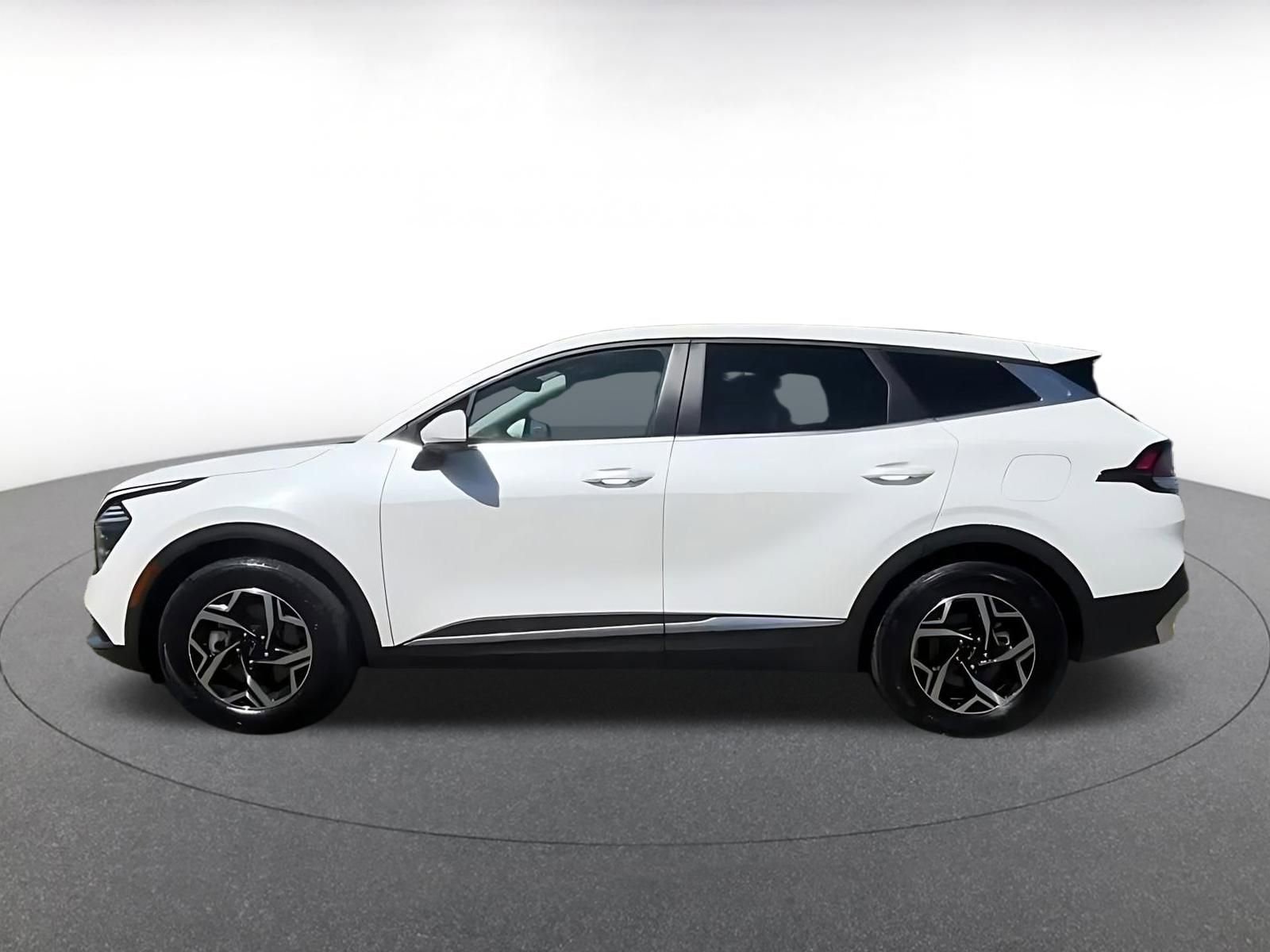 Thumbnail: 2025 Kia Sportage - 10