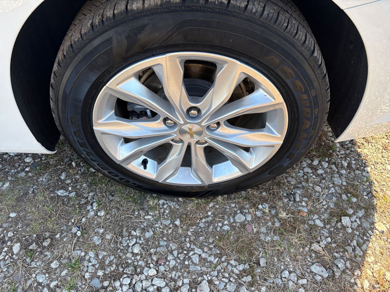 Thumbnail: 2024 Chevrolet Malibu - 32