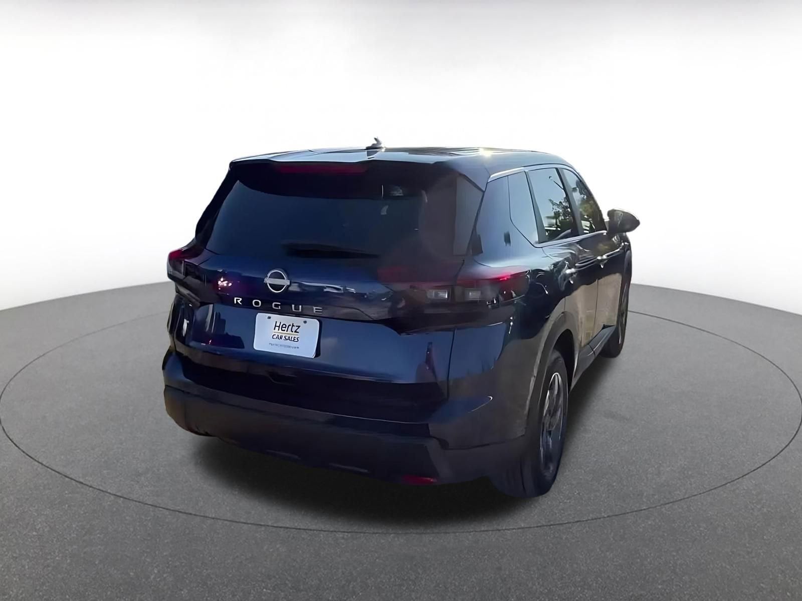 Thumbnail: 2025 Nissan Rogue - 15