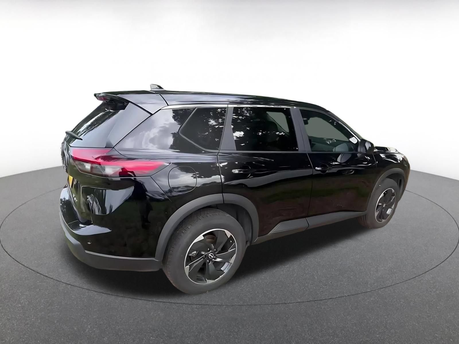 Thumbnail: 2025 Nissan Rogue - 14