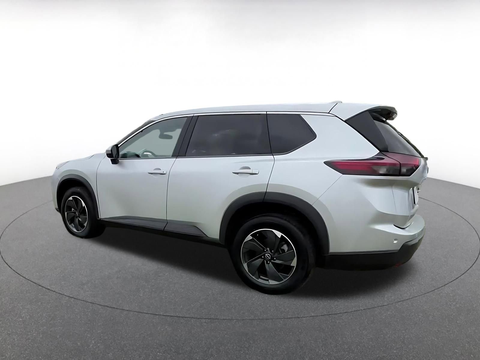 Thumbnail: 2025 Nissan Rogue - 10