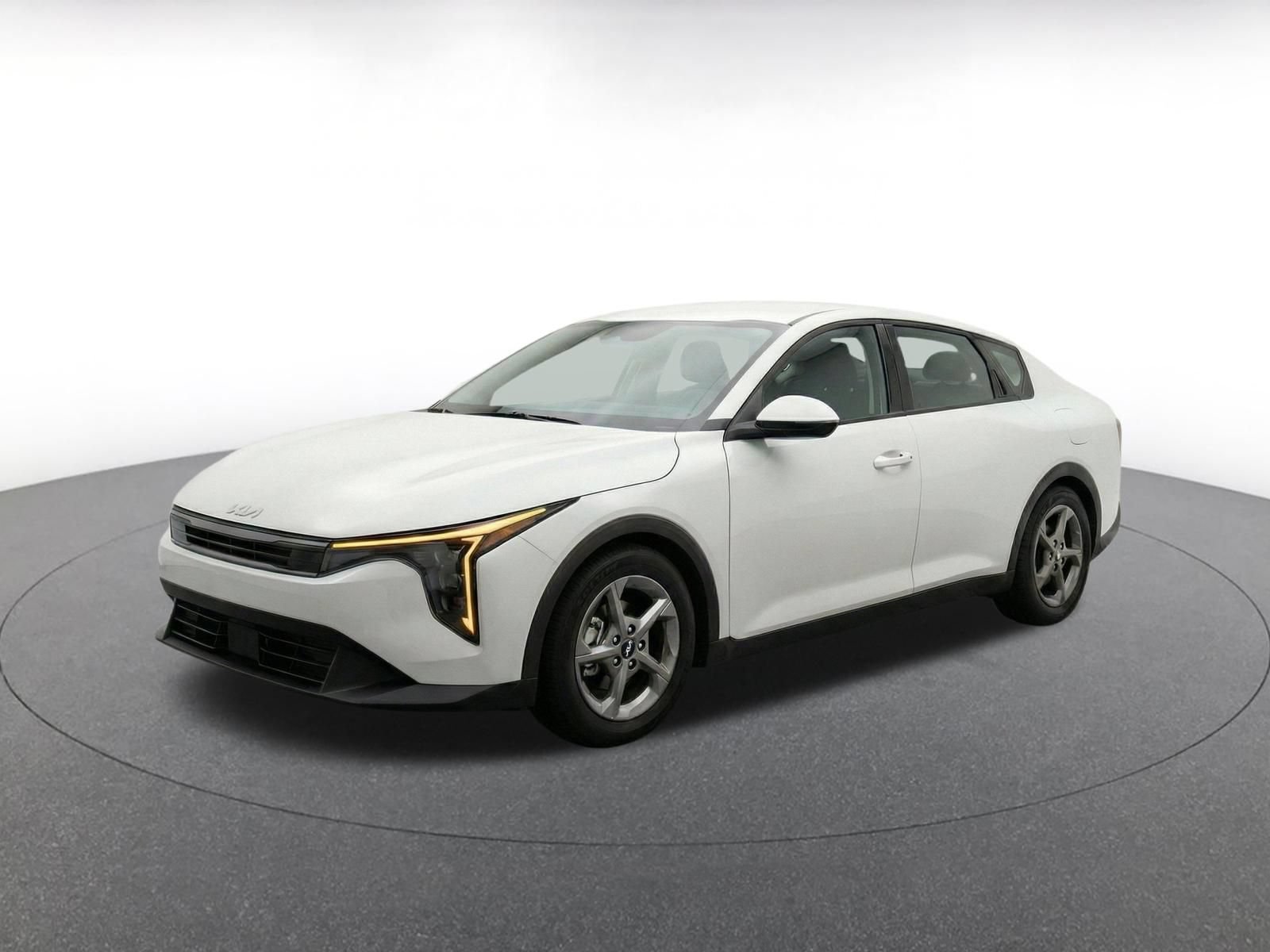 Thumbnail: 2025 Kia K4 - 3