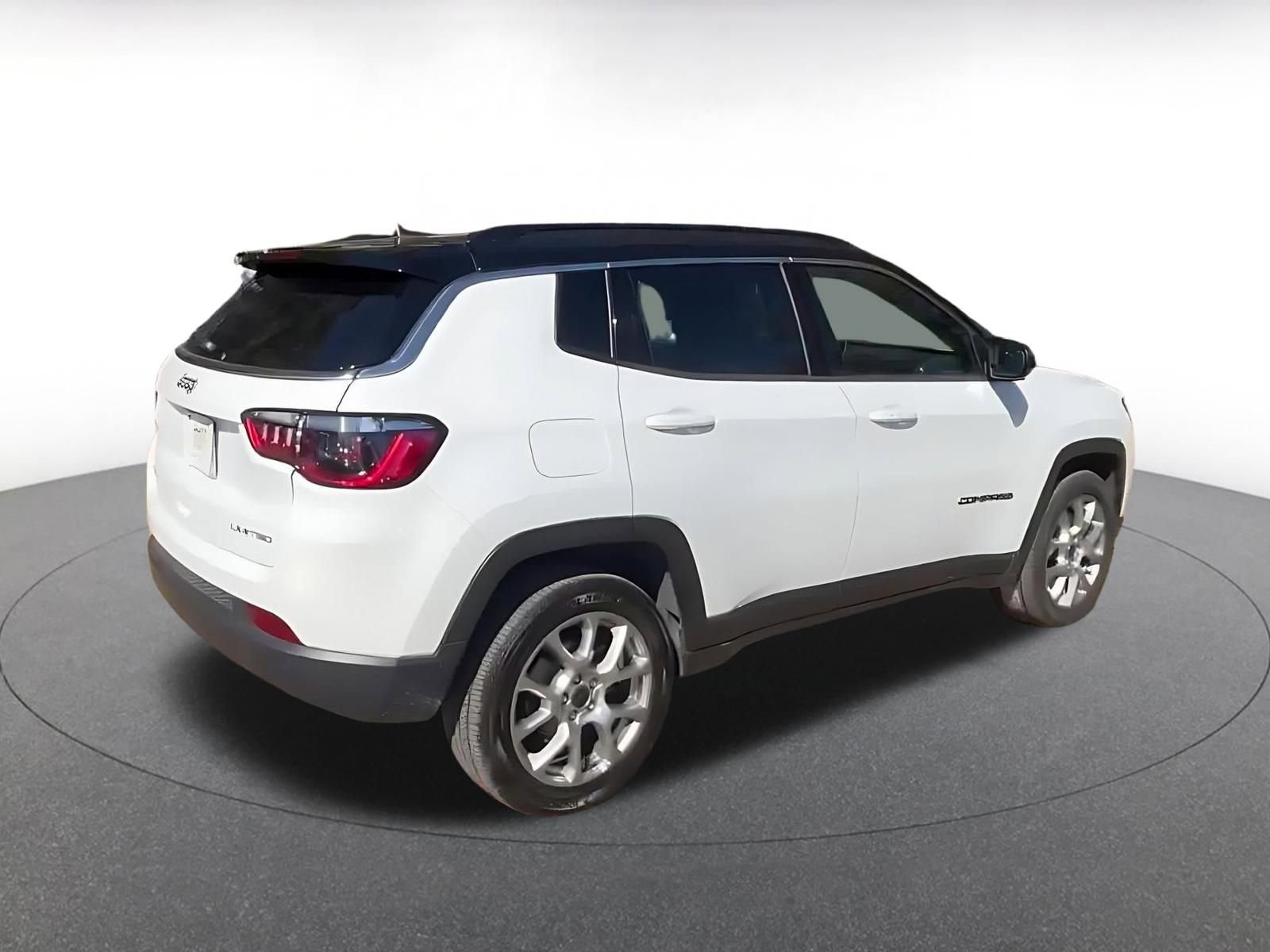 Thumbnail: 2025 Jeep Compass - 14