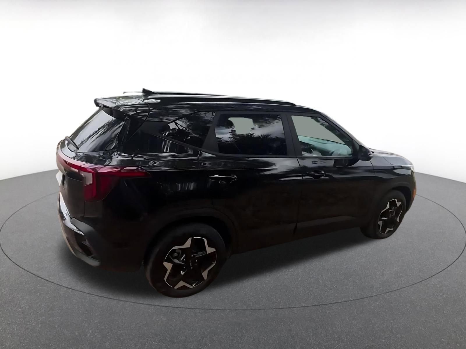 Thumbnail: 2025 Kia Seltos - 15