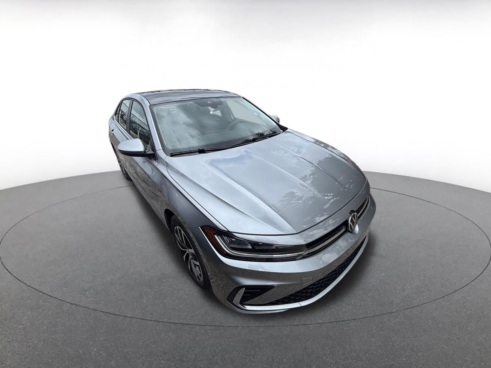 Thumbnail: 2025 Volkswagen Jetta - 2