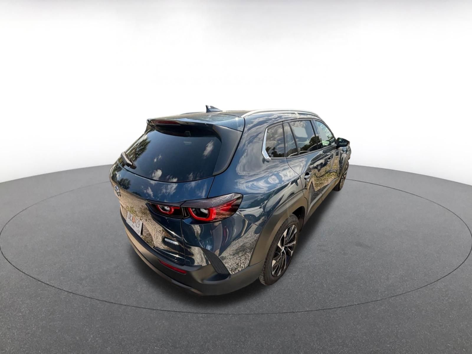 Thumbnail: 2025 Mazda CX-50 - 5