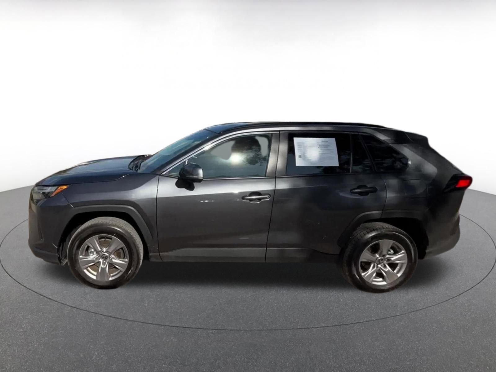 Thumbnail: 2025 Toyota RAV4 - 9