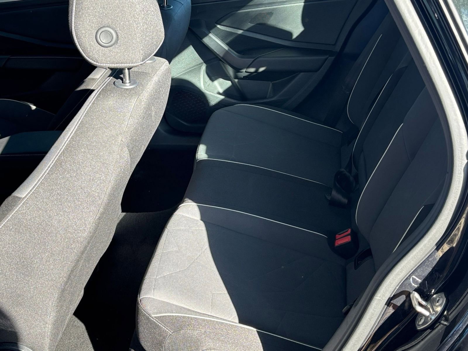 Thumbnail: 2025 Volkswagen Jetta - 25