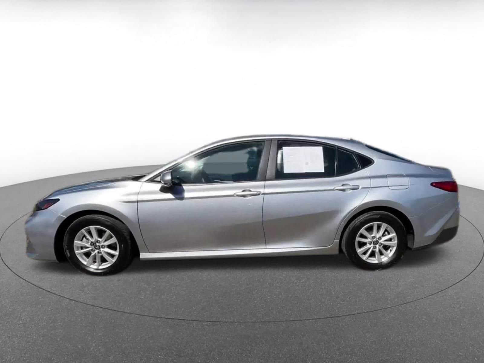 Thumbnail: 2025 Toyota Camry - 9