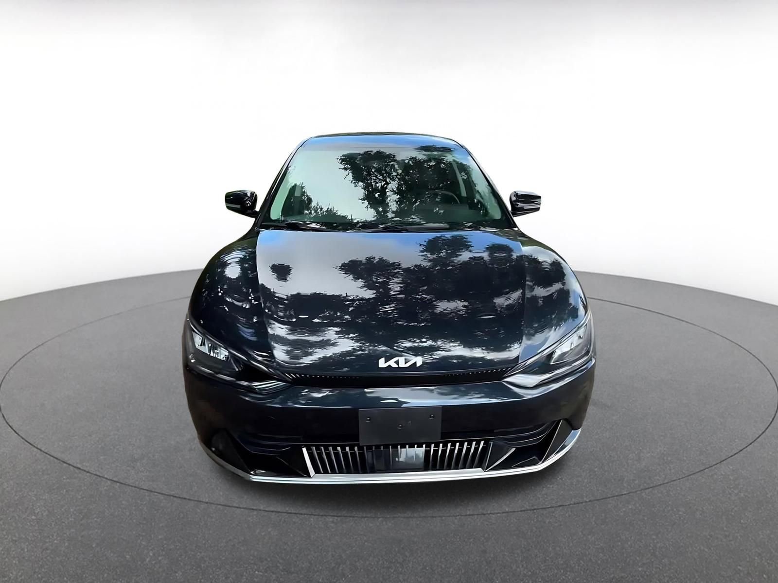 Thumbnail: 2024 Kia EV6 - 4