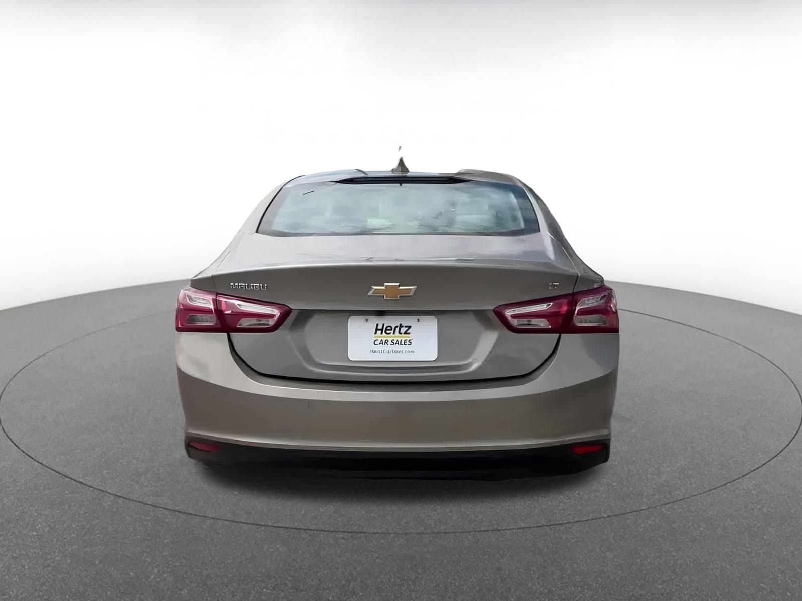 Thumbnail: 2024 Chevrolet Malibu - 12