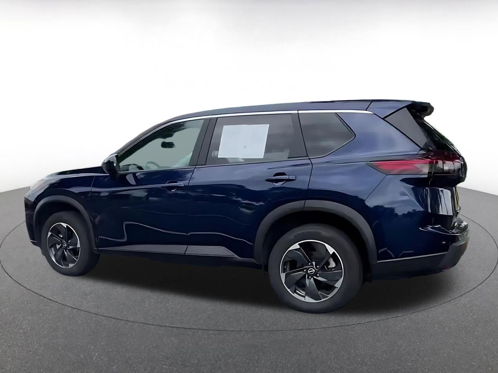 Thumbnail: 2025 Nissan Rogue - 10