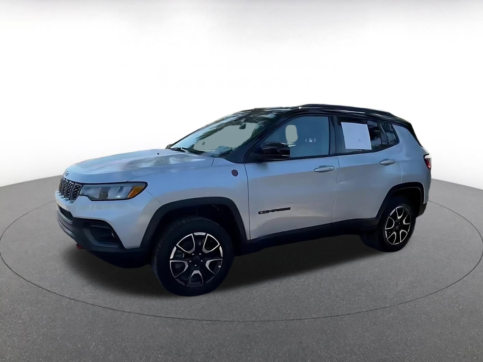 Thumbnail: 2025 Jeep Compass - 8
