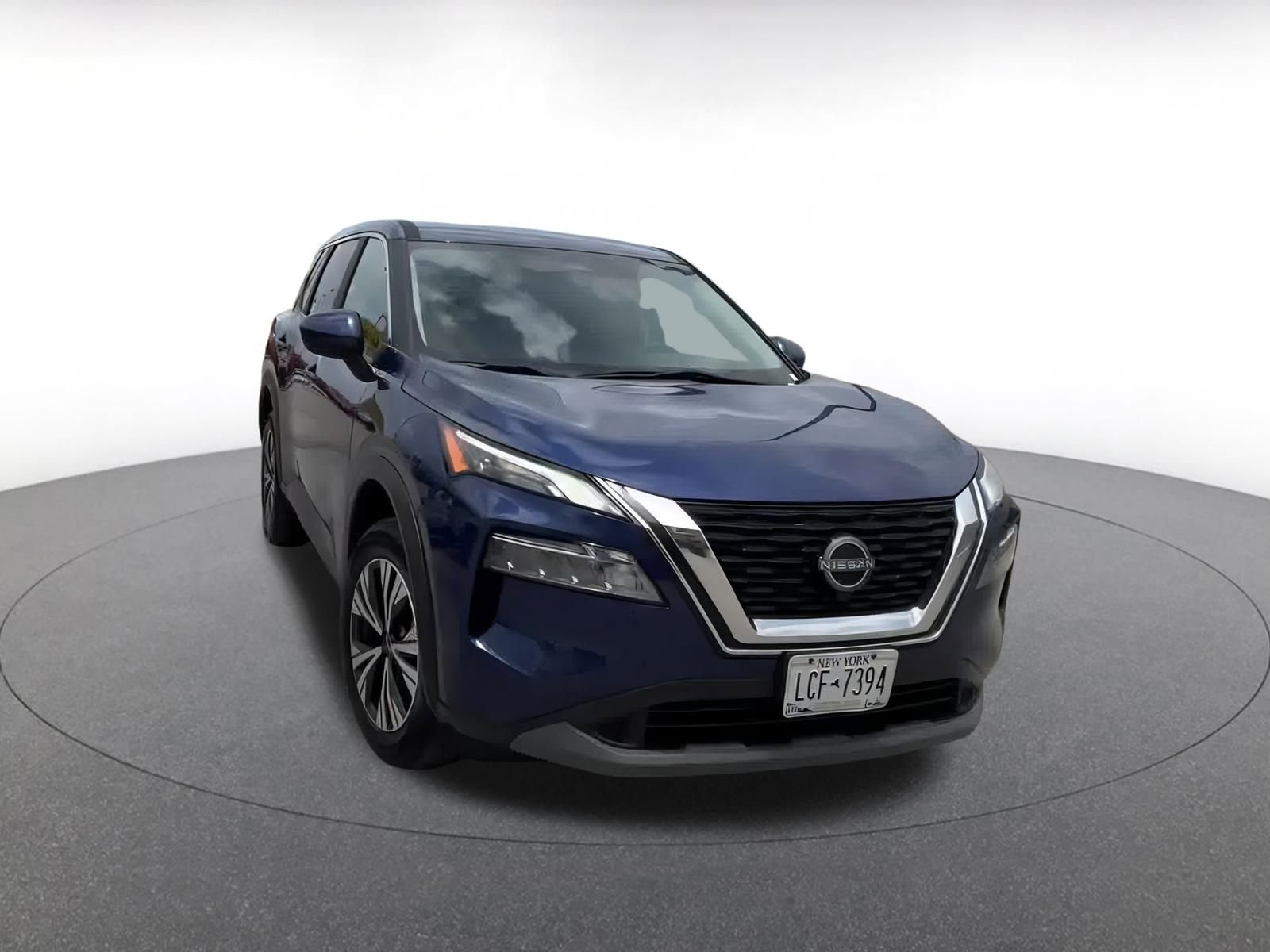 Thumbnail: 2023 Nissan Rogue - 3