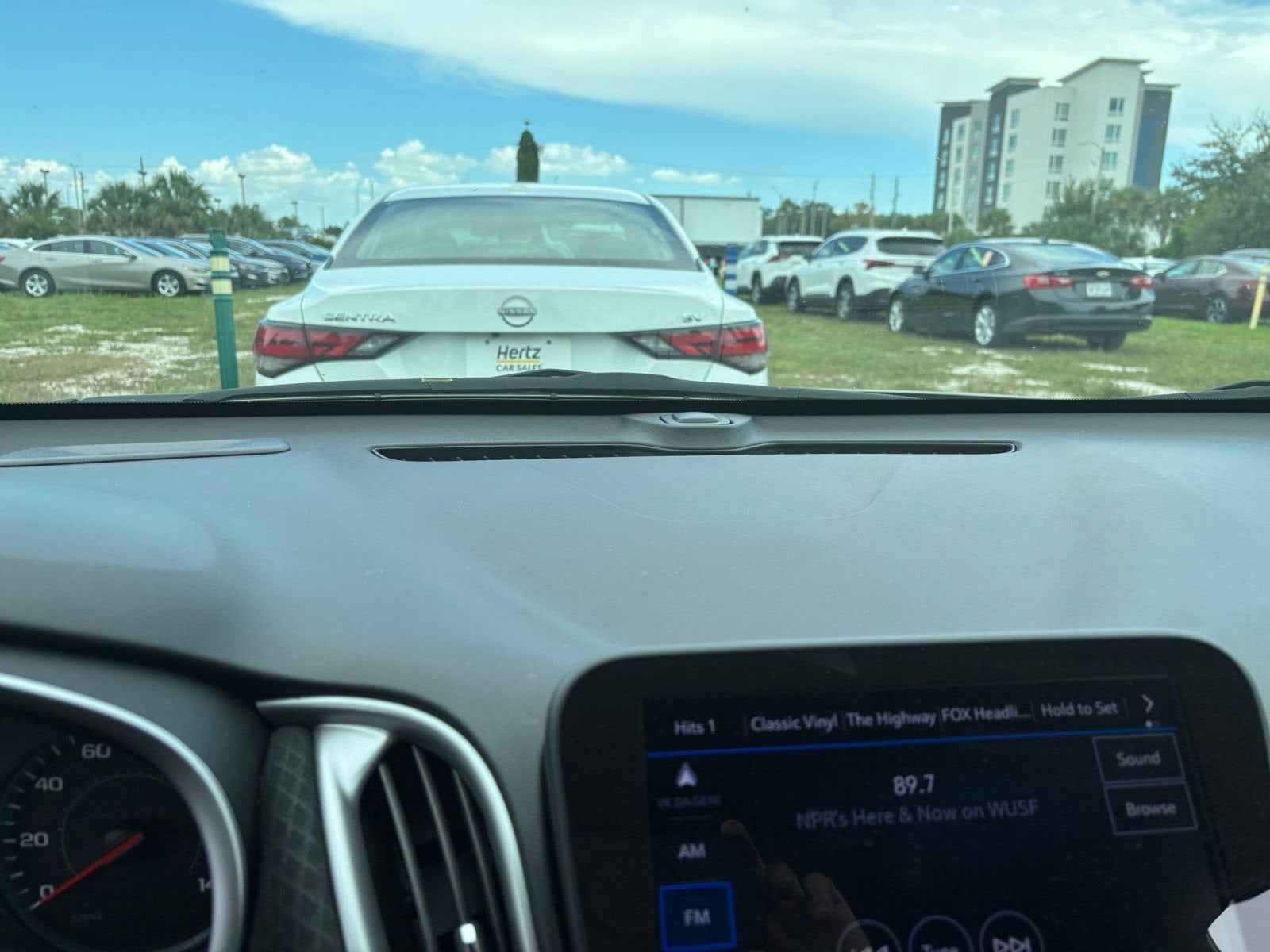 Thumbnail: 2024 Chevrolet Malibu - 18