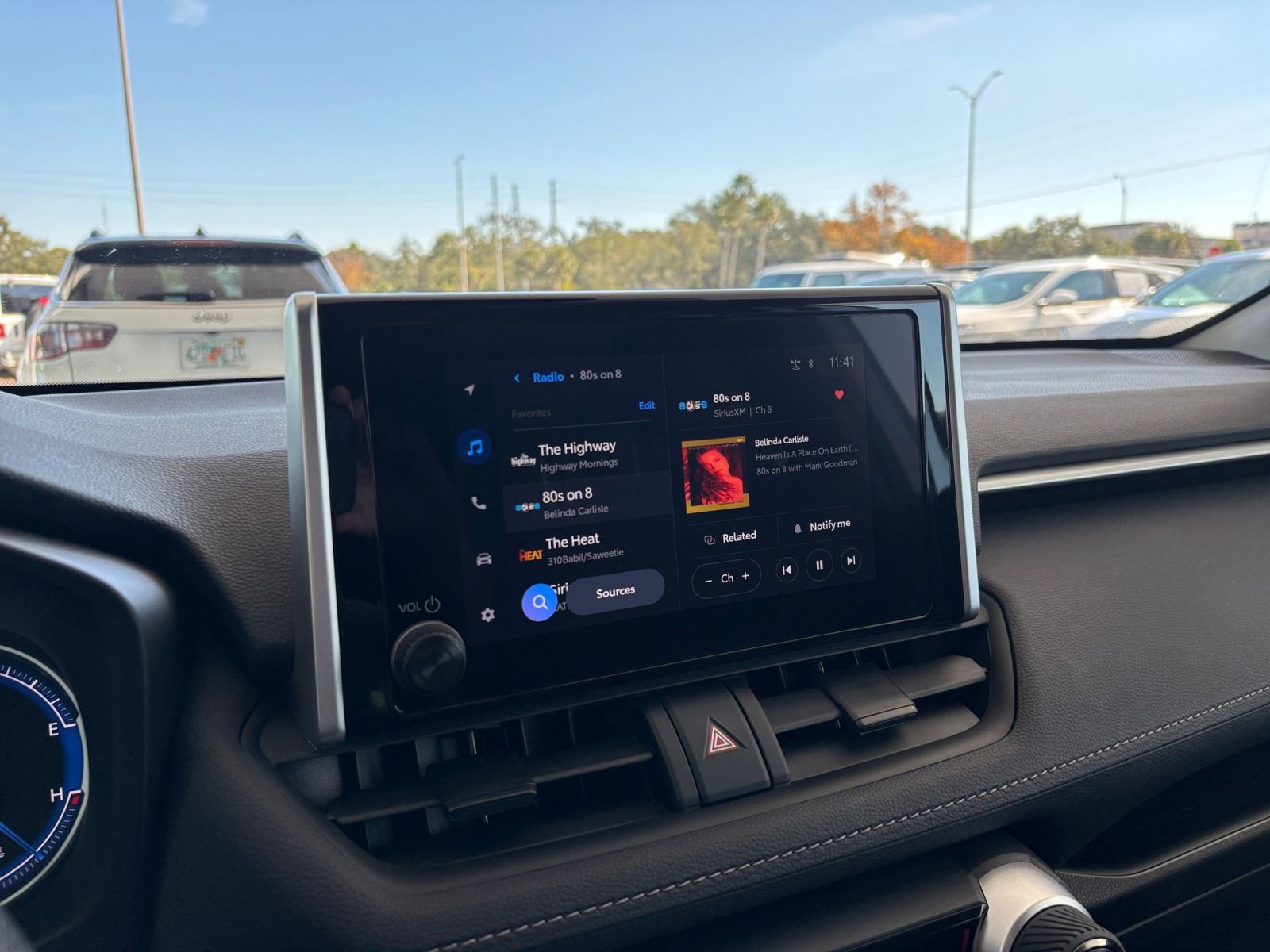 Thumbnail: 2025 Toyota RAV4 - 21