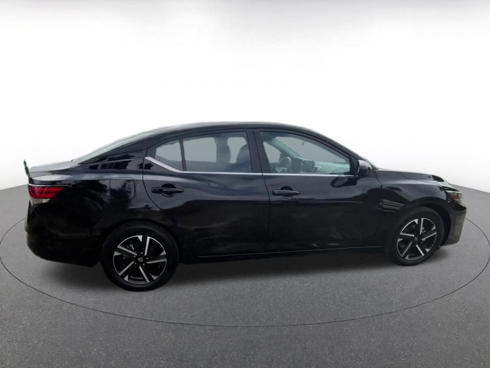 Thumbnail: 2025 Nissan Sentra - 16