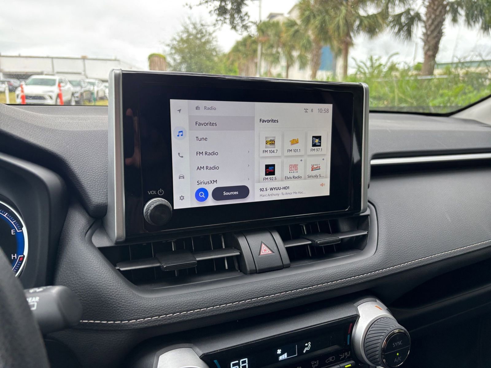 Thumbnail: 2025 Toyota RAV4 - 21