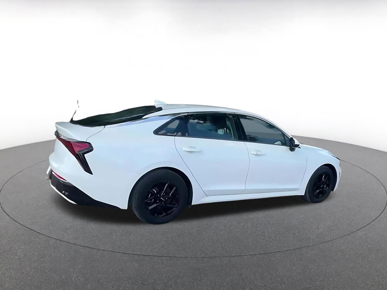 Thumbnail: 2025 Kia K5 - 14