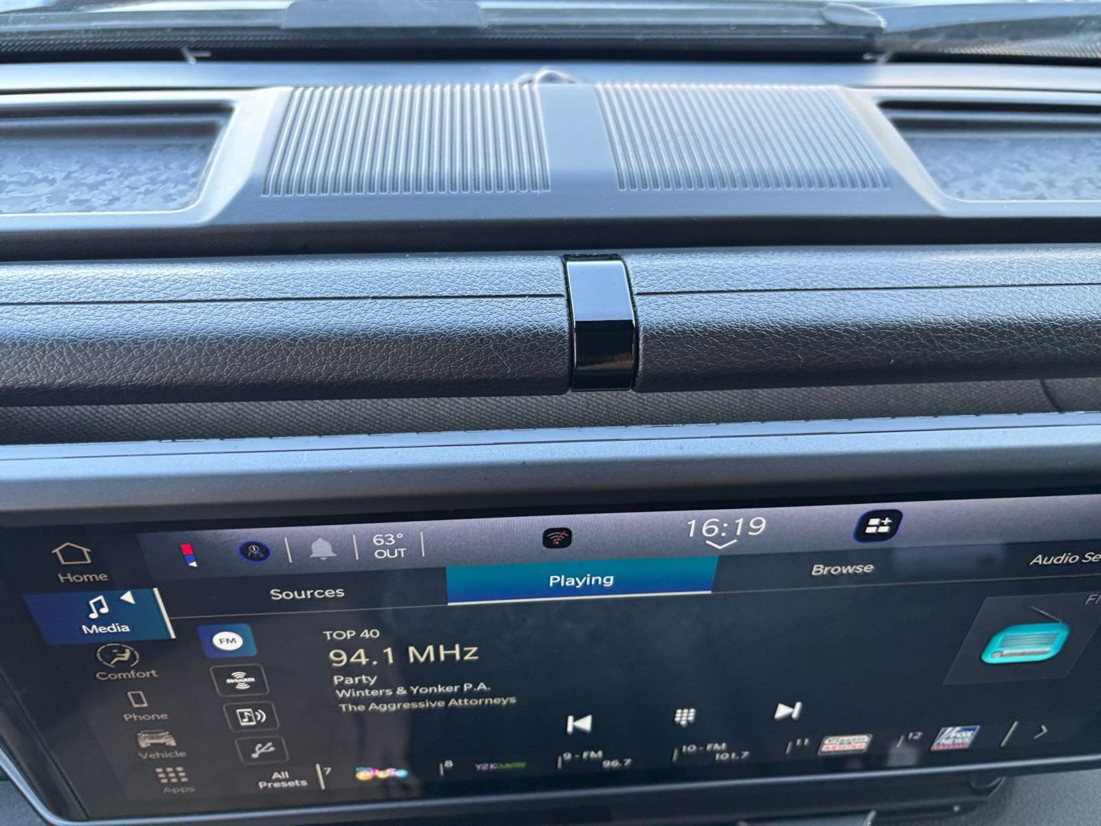 Thumbnail: 2025 Jeep Wrangler - 18