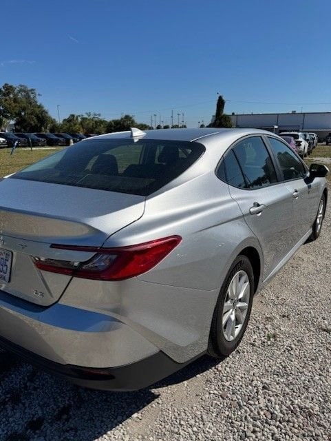 Thumbnail: 2025 Toyota Camry - 9