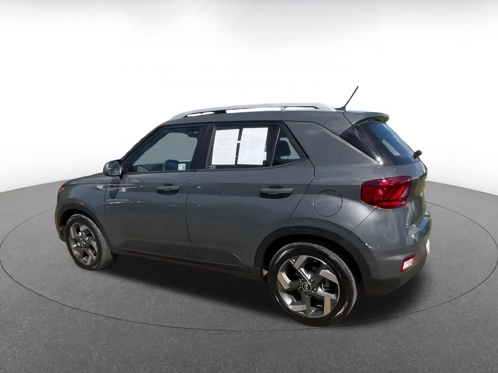 Thumbnail: 2025 Hyundai Venue - 14