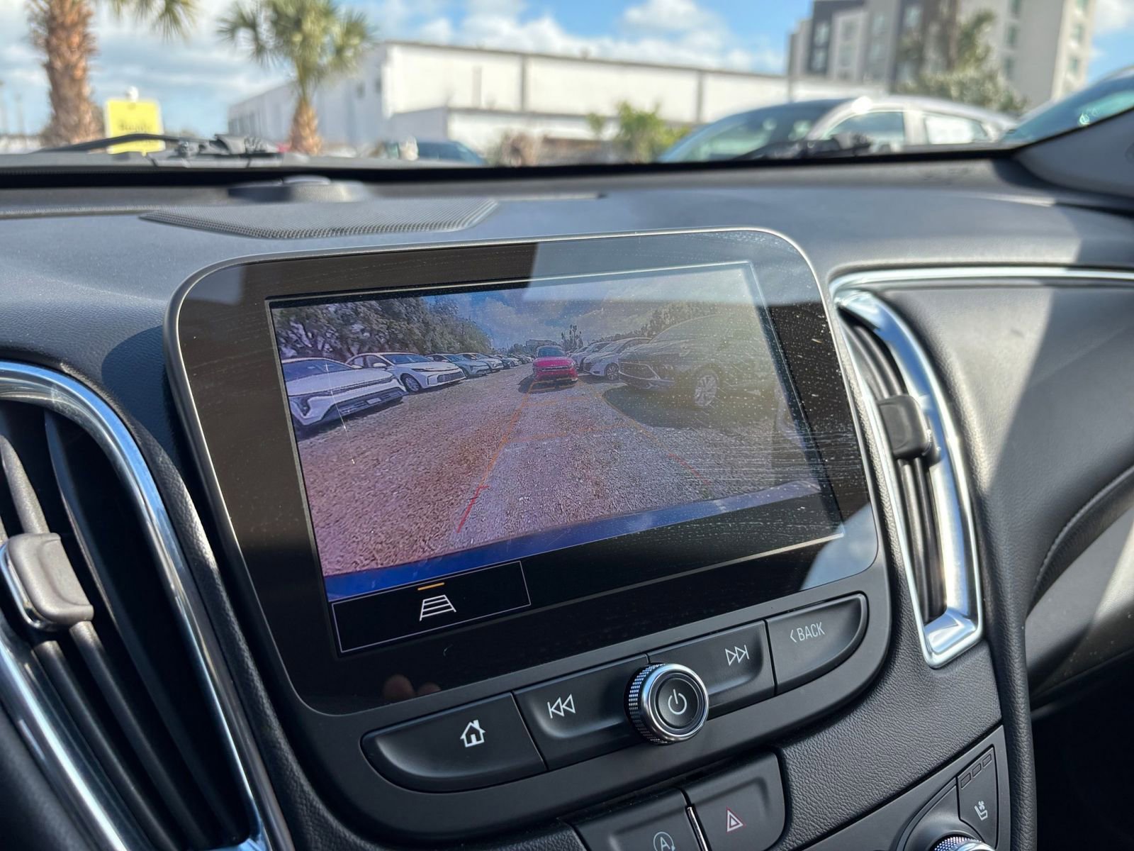 Thumbnail: 2024 Chevrolet Malibu - 25